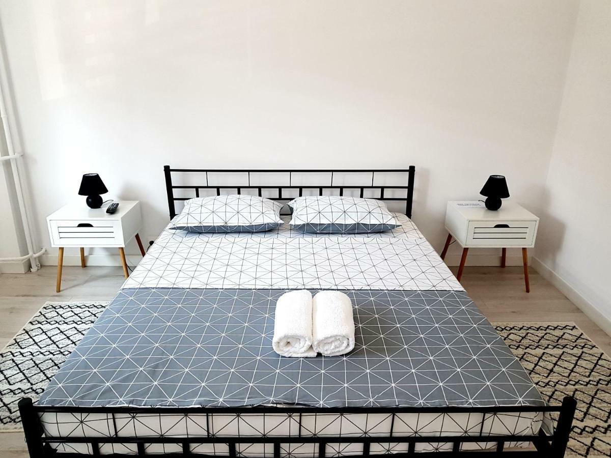 Alesia Apartment Oradea Ngoại thất bức ảnh